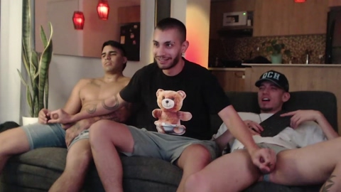fratguysonline  29-03-2023